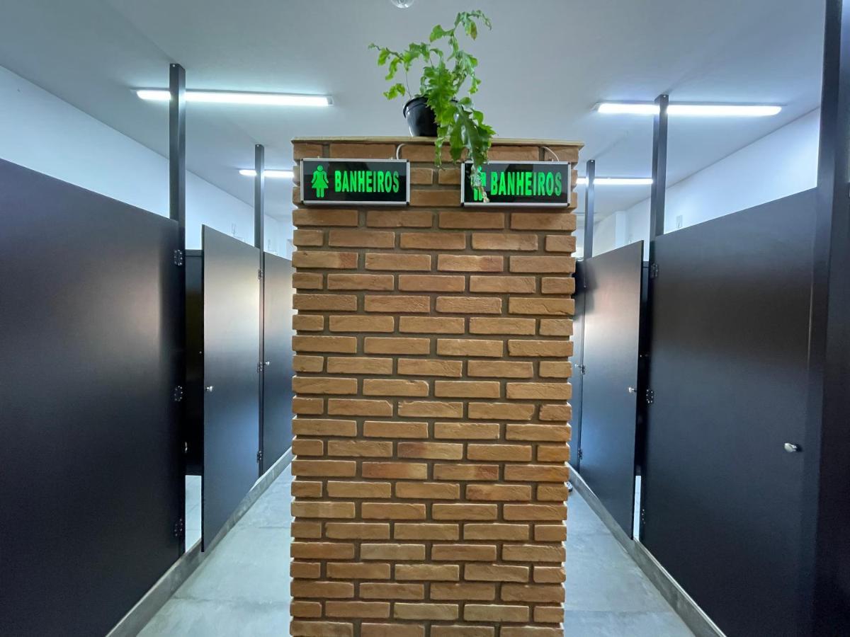 Utopia Hostel Апаресида Экстерьер фото