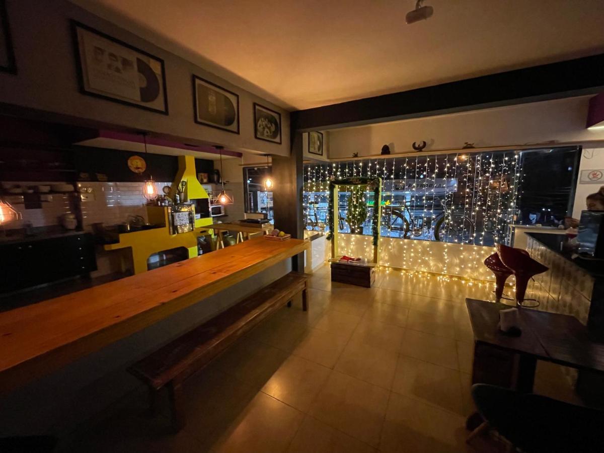 Utopia Hostel Апаресида Экстерьер фото